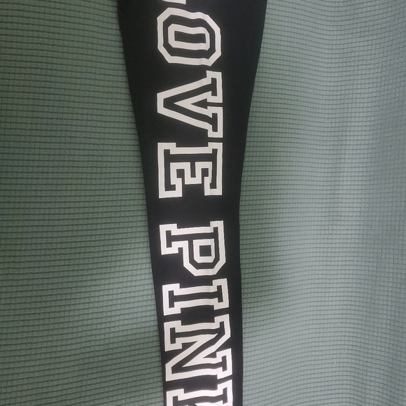 PINK - Picture 3 of 3